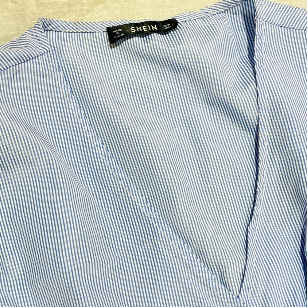 SHEIN cute ruffled dress with belt - Picture 3 of 4